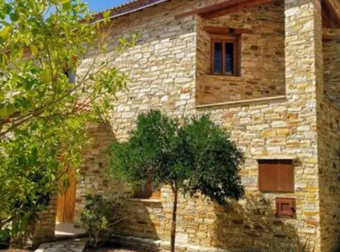 빌라 Unique Stonehouse Traditional In Agia Anna
