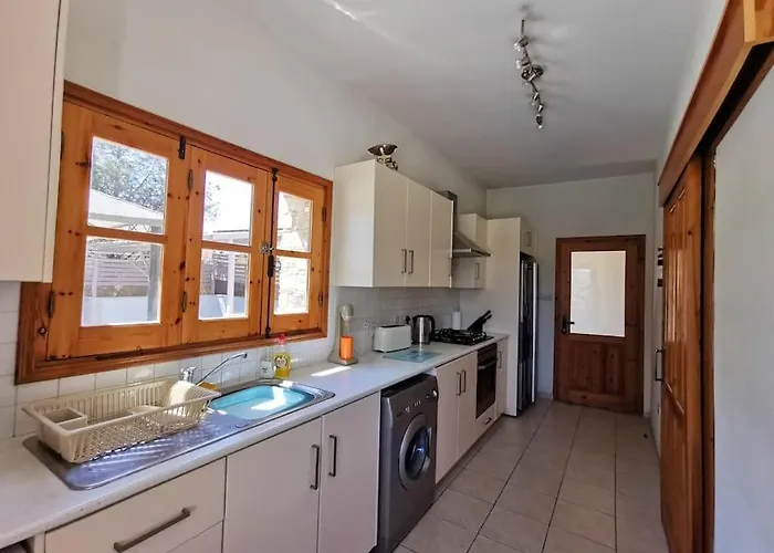 Unique Stonehouse Traditional In